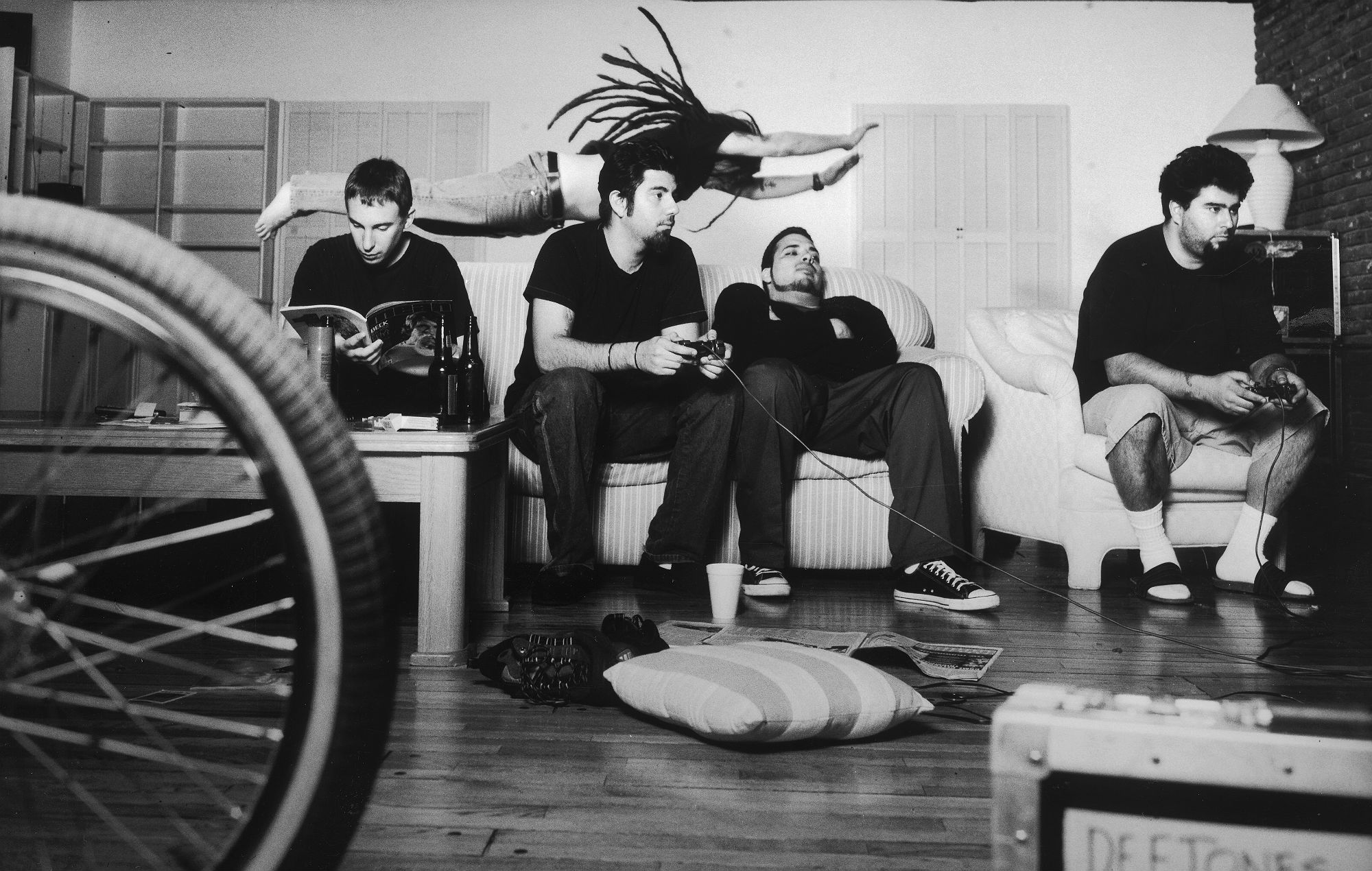 “This record embedded in our brains” the endless power of Deftones